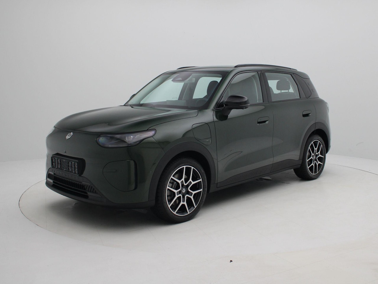 Leapmotor B03X - ProMax Design 53 kWh | NU IN DE SHOWROOM - AutoWereld.nl