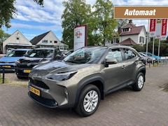 Toyota Yaris Cross - 1.5 HYBRID DYNAMIC AUTOMAAT / CAMERA / CARPLAY / DAB / LED / STOEL+STUUR VERWARMING / 16''