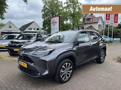 Toyota Yaris Cross - 1.5 HYBRID DYNAMIC / CARPLAY / CAMERA / ADAP. CRUISE / KEYLESS / LED / STOEL+STUUR VERWARM