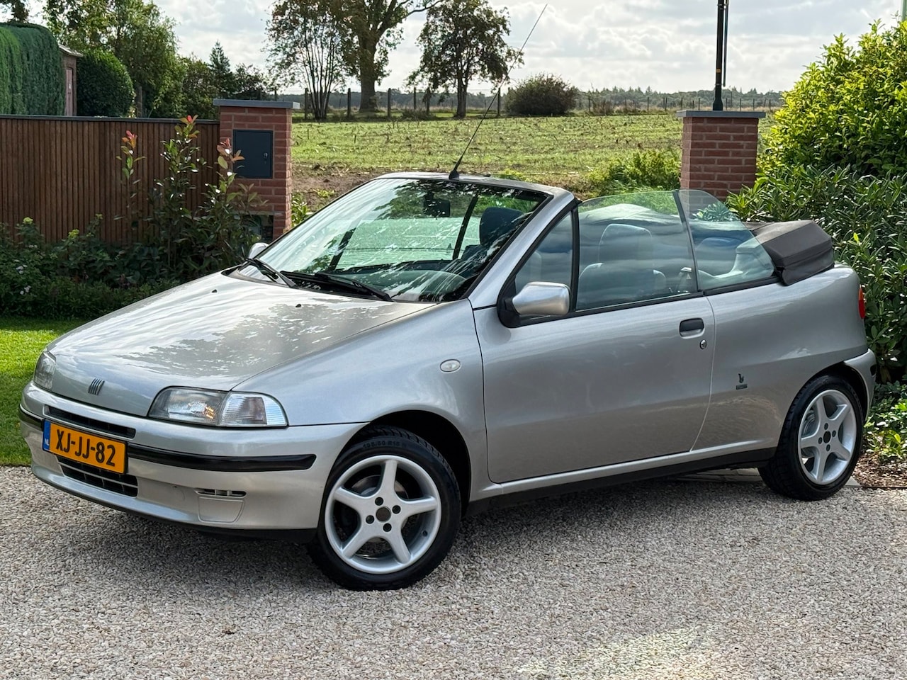 Fiat Punto Cabrio - 1.2 60 S *ORG. NEDERLANDS+ZEER NETJES!* - AutoWereld.nl
