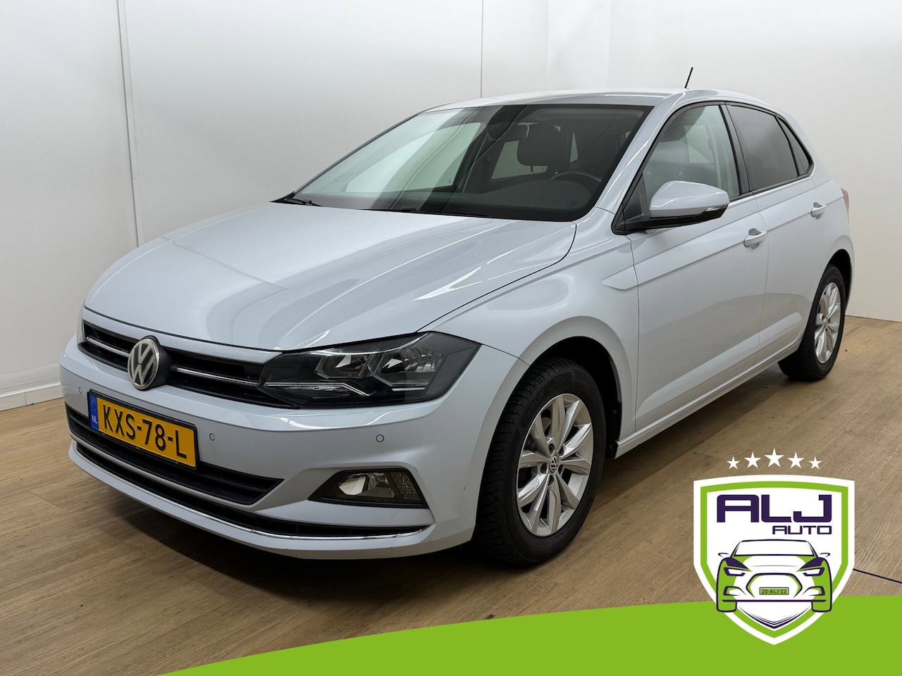 Volkswagen Polo - Occasion 1.0 TSI Beats | Grijs | Tweedehands Volkswagen Polo | Airco | Cruisecontrol | Blu - AutoWereld.nl