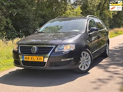 Volkswagen Passat Variant - 2.0 FSI Comfortline Business | Airco + Cruise control Nu € 1.250,