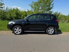 Toyota RAV4 - RAV4