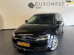 Volkswagen Jetta - 1.4 TSI Hybrid Comfortline EXPORT
