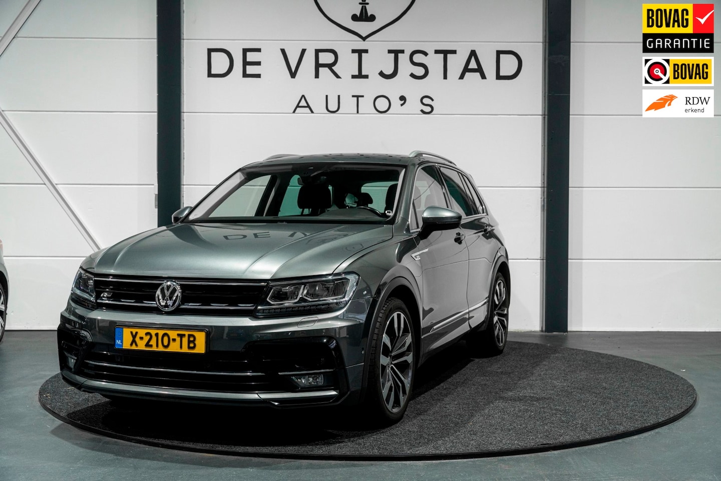 Volkswagen Tiguan - 1.4 TSI 4Motion Highline Business R 1.4 TSI 4Motion Highline Business R - AutoWereld.nl