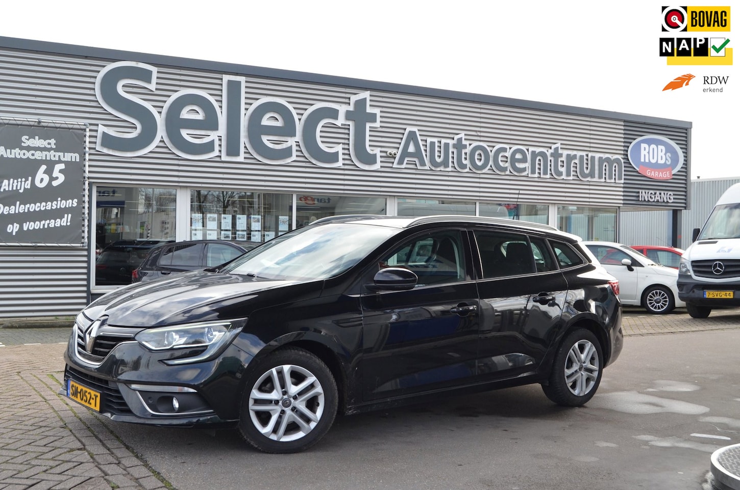 Renault Mégane Estate - 1.2 TCe Zen|CARPLAY|NAVI|SENSOREN V+A.|NW.MODEL|BOEKJES|NAP - AutoWereld.nl