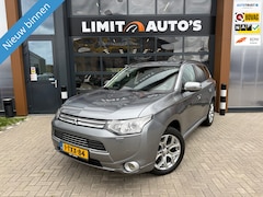 Mitsubishi Outlander - 2.0 PHEV instyle+/Schuifdak/Keyless/Xenon/Leer/Camera/Cruise/Climate/St.verw/Lane-ass/Trek
