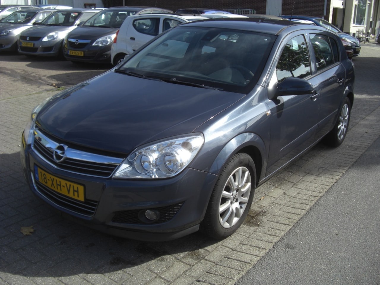 Opel Astra - apk 5.2027 1.4 Temptation airco - AutoWereld.nl