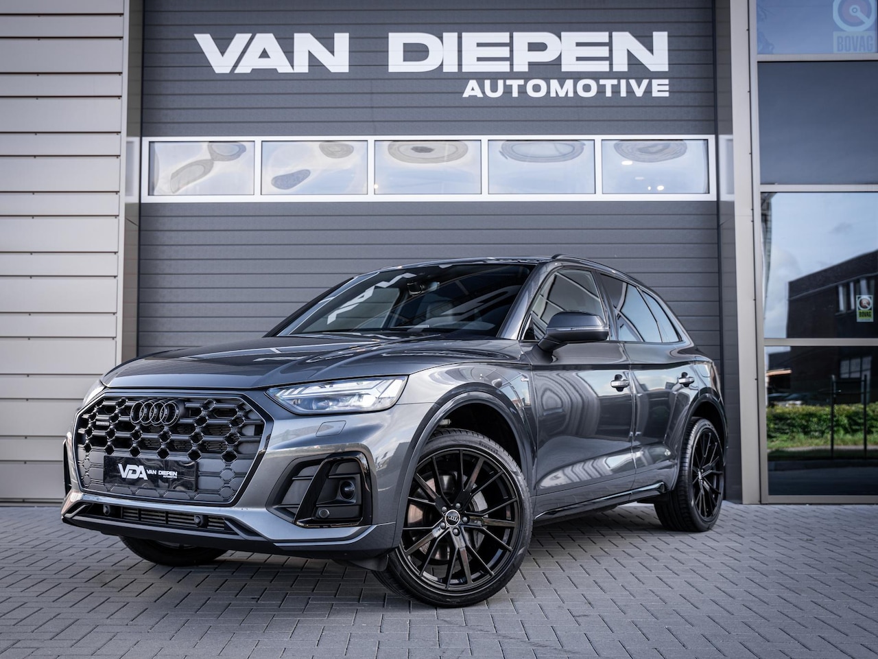Audi Q5 - 50 TFSI e S edition | Pano | B&O | 21'' | Massage | Trekhaak | Matrix - AutoWereld.nl
