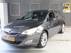 Opel Astra Sports Tourer - 1.4 Turbo Cosmo