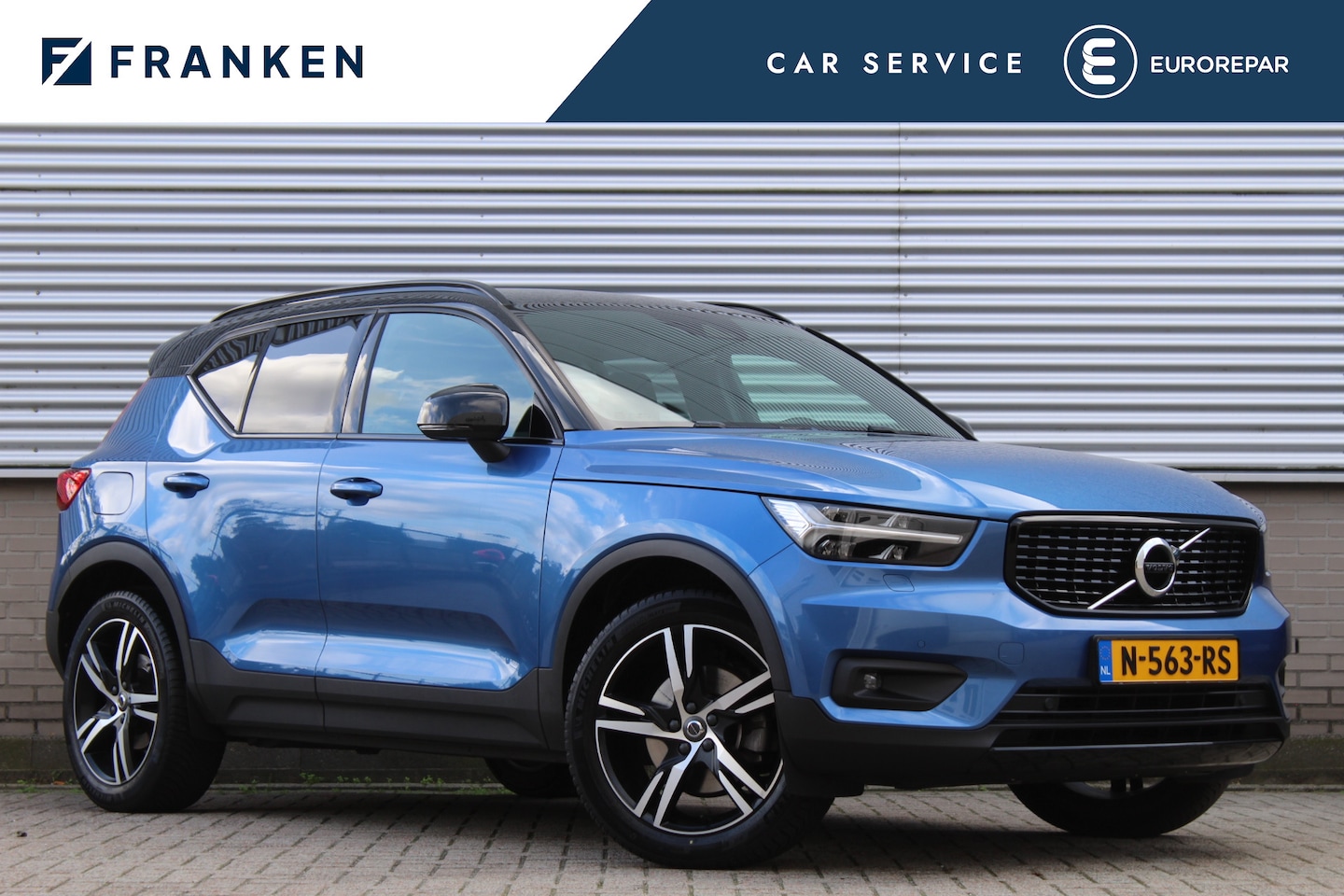 Volvo XC40 - 2.0 B4 R-Design | Harman Kardon | Trekhaak | Memory | Adaptieve Cruise | Elektr. Achterkle - AutoWereld.nl