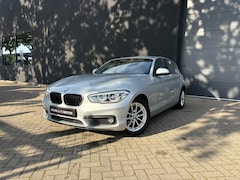 BMW 1-serie - 118i Corporate Lease Executive | Achteruitrijcamera | Navigatiesysteem Business | PDC |