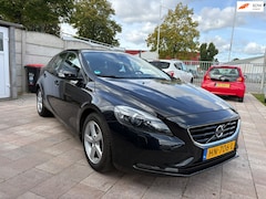 Volvo V40 - 1.6 T2 Summum|Nieuwe APK|Cruise|PDC achter