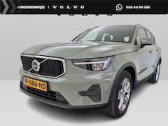 Volvo XC40 - 2.0 B3 Core | Cruise Control | Trekhaak | Parkeercamera | DAB+ | Uitschuifbare Beensteunen