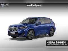 BMW X1 - xDrive25e M-Sport / LED koplampen / Trekhaak Zwenkbaar / Getinte ramen / Verwarmde Stoelen
