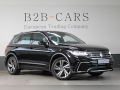 Volkswagen Tiguan - 1.5 TSI DSG | 2x R-line | Trekhaak | IQ Light | Stoelverwarming | Virtual