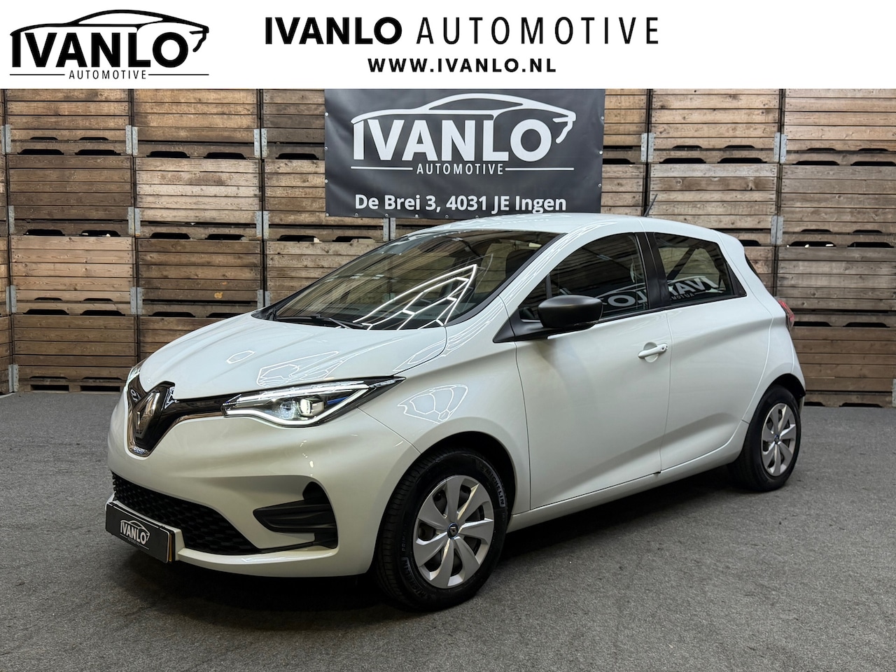 Renault Zoe - R110 Life 52 kWh (KOOP ACCU) Led Navi Airconditioning PDC - AutoWereld.nl