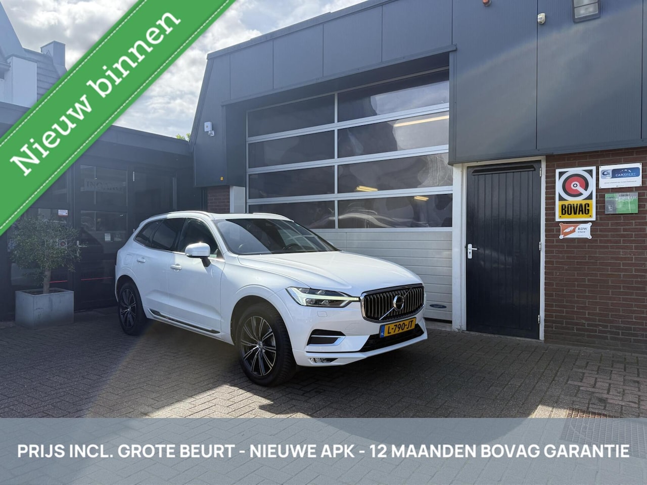 Volvo XC60 - 2.0 T5 AWD Inscription CARPLAY/PANO *ALL-IN PRIJS* - AutoWereld.nl