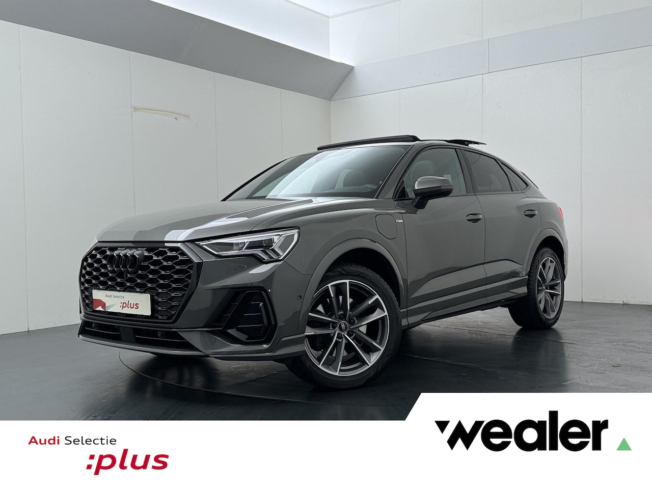 Audi Q3 Sportback - 45 TFSI e S Edition | 245 PK | SoH 94% | Adaptive Cruise Control | Achteruitrijcamera | Pa - AutoWereld.nl
