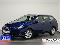 Toyota Auris Touring Sports - 1.2T Trend/ Led/ Lage km’s/Nette
