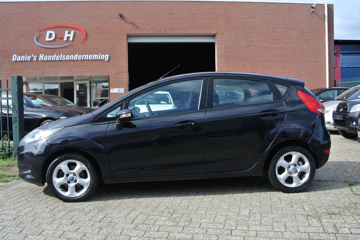 Ford Fiesta - 1.25 Limited airco inruil mogelijk nap - AutoWereld.nl