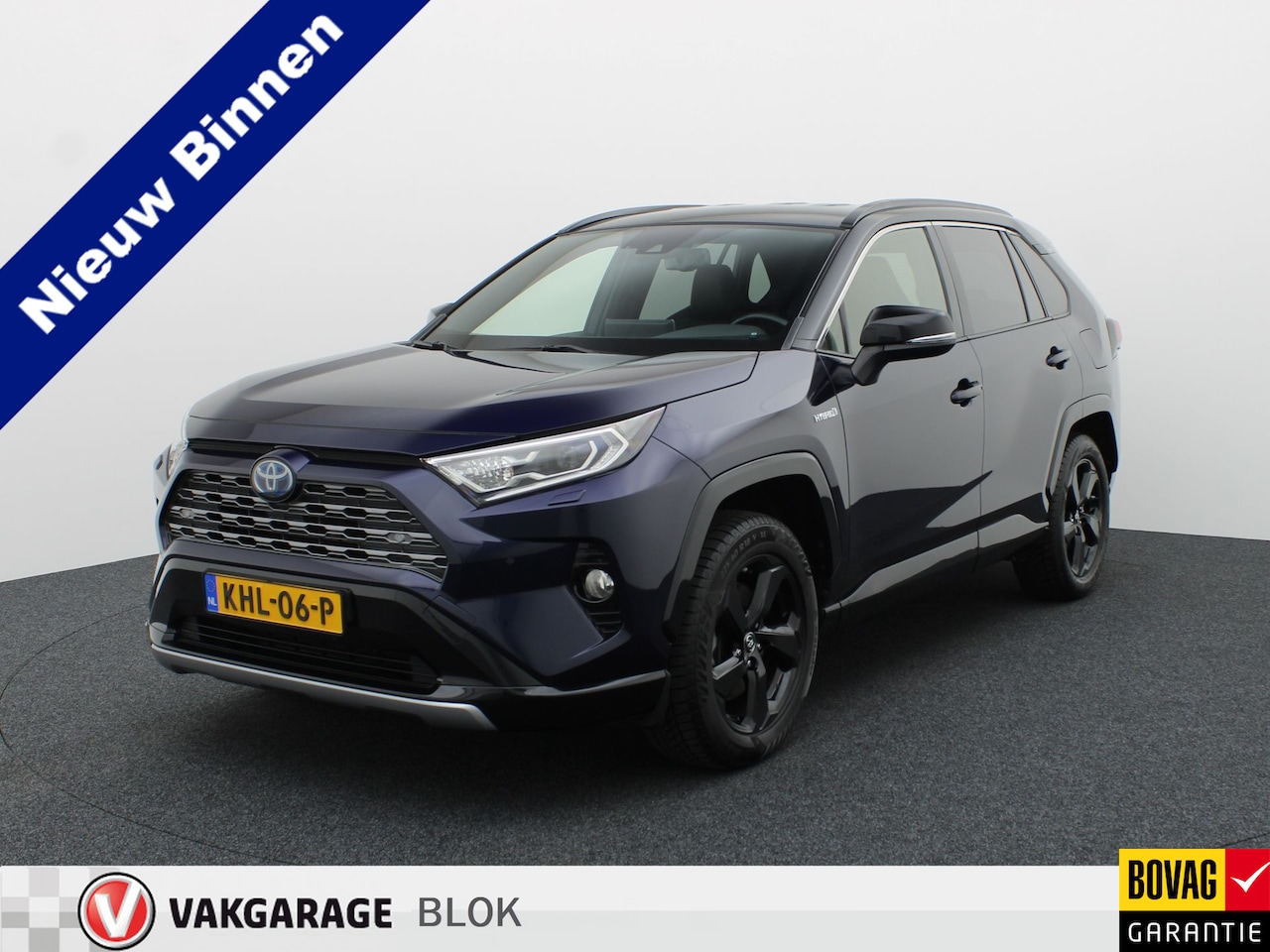 Toyota RAV4 - 2.5 Hybrid AWD Bi-Tone | Trekhaak afnb. | Elk. A-klep | Stuur & Stoel verw. | Keyless | Pr - AutoWereld.nl