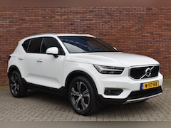 Volvo XC40 - T3 163PK Automaat Business Pro | Trekhaak | 19'' | Audio & Park Assist Pack | Climate Pack