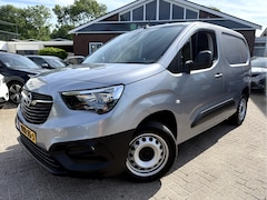 Opel Combo - 1.5D 130pk Automaat Navi, App Connect