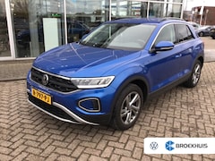 Volkswagen T-Roc - 1.0 TSI 110PK Life 75 Edition | AFN. TREKHAAK | NAVIGATIE | CAMERA | ADAPT. CRUISE | VIRTU