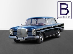 Mercedes-Benz S-klasse - 220 W111 "Heckflosse" / Opknapper / Rijdt, remt en schakelt goed /