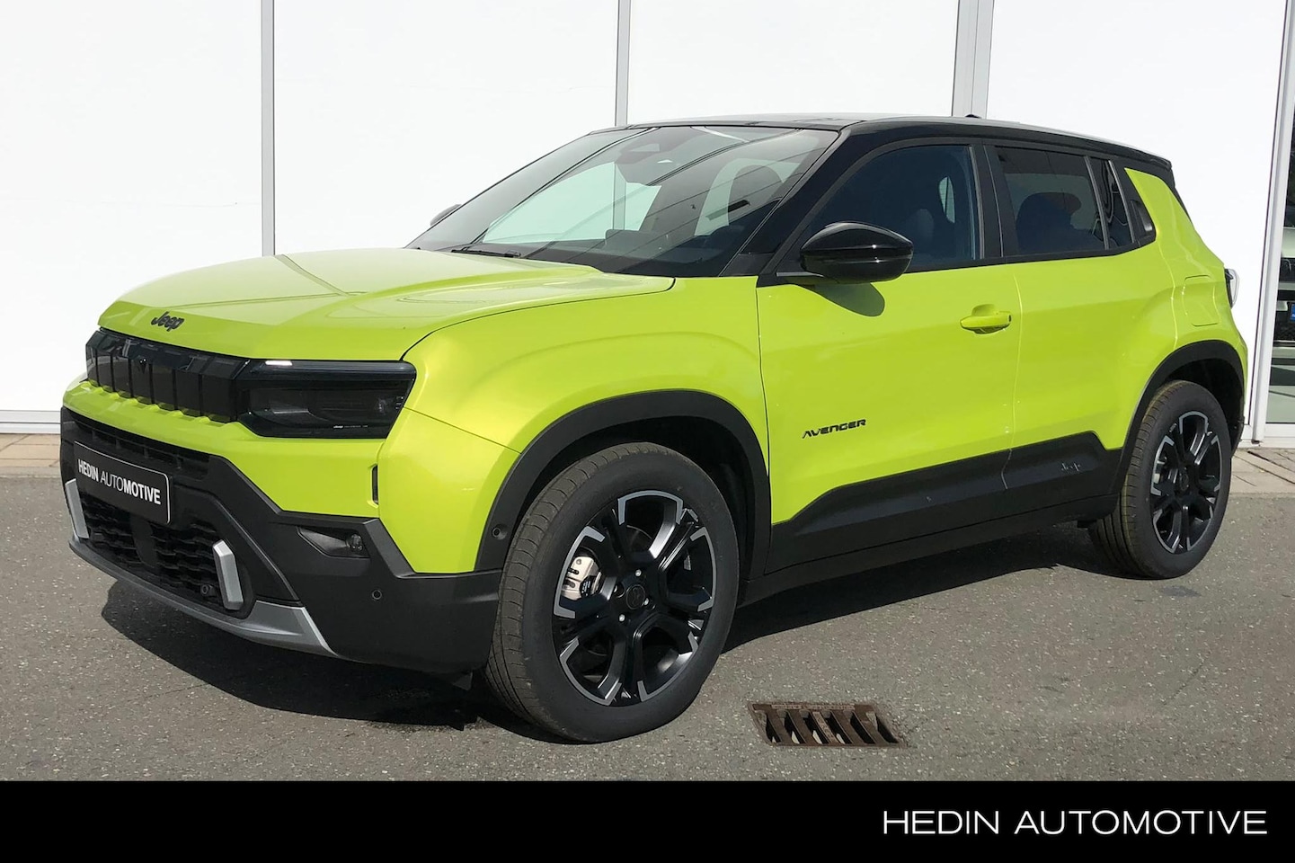 Jeep Avenger - Summit 54 kWh | Apple Carplay/Android Auto | Navigatie | Camera voor +achter | Panoramadak - AutoWereld.nl