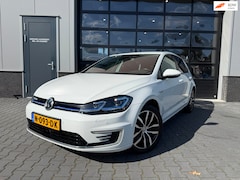 Volkswagen e-Golf - E-Golf VOL optie's SOH 90, 3% stoelverwarming