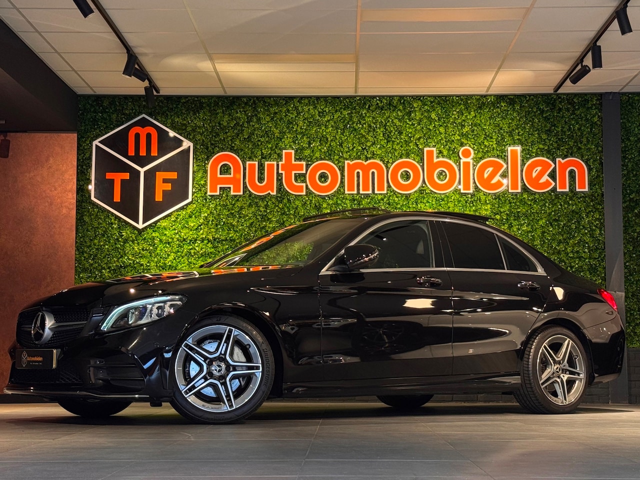Mercedes-Benz C-klasse - 200 AMG |PANO|360CAMERA|PANO|BURMESTER|MEMORY|RAMVOL - AutoWereld.nl