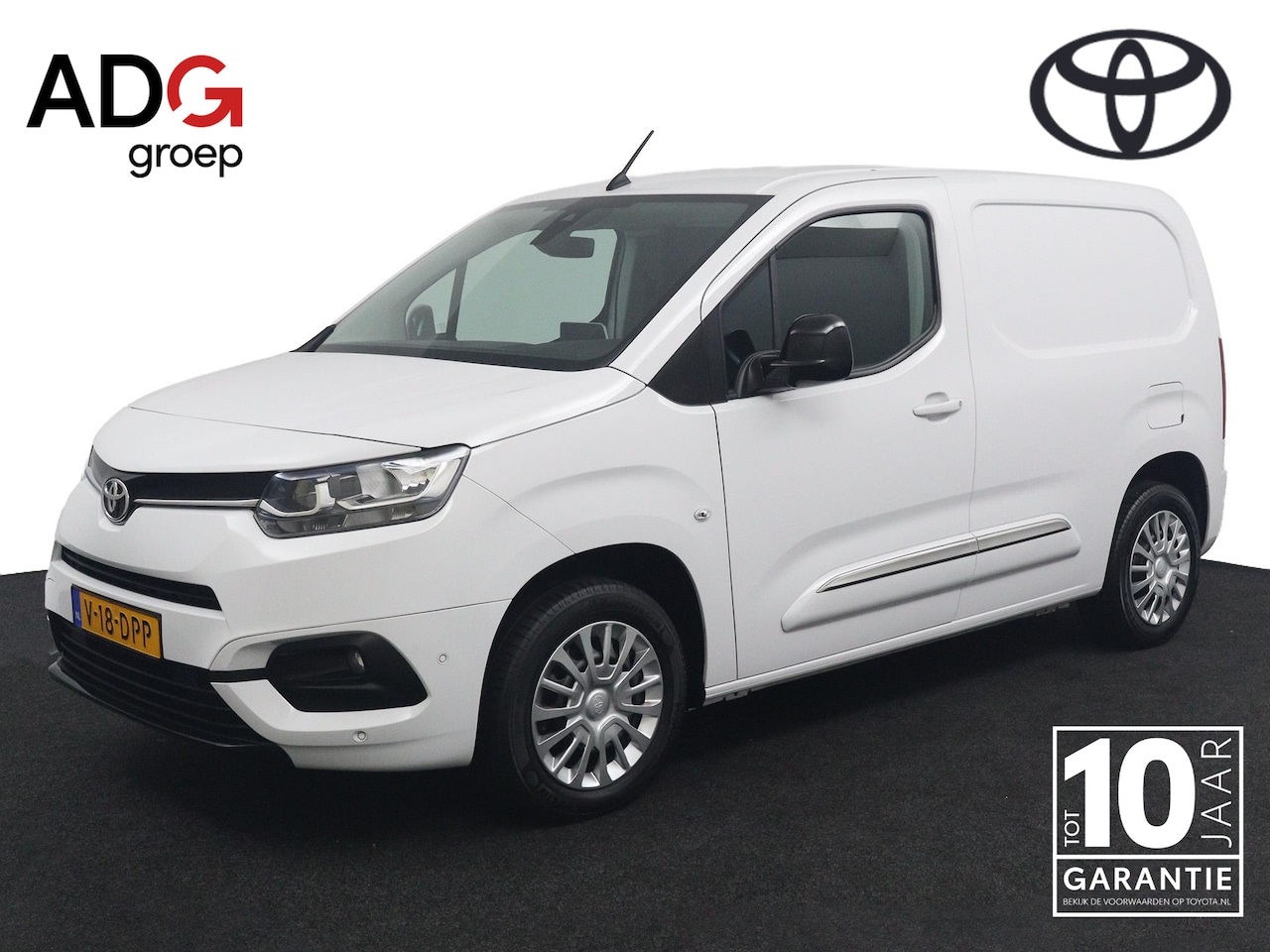 Toyota ProAce City - 1.5 D-4D Prof Automaat | Trekhaak | Parkeersensoren | Navigatie | Cruise control | - AutoWereld.nl