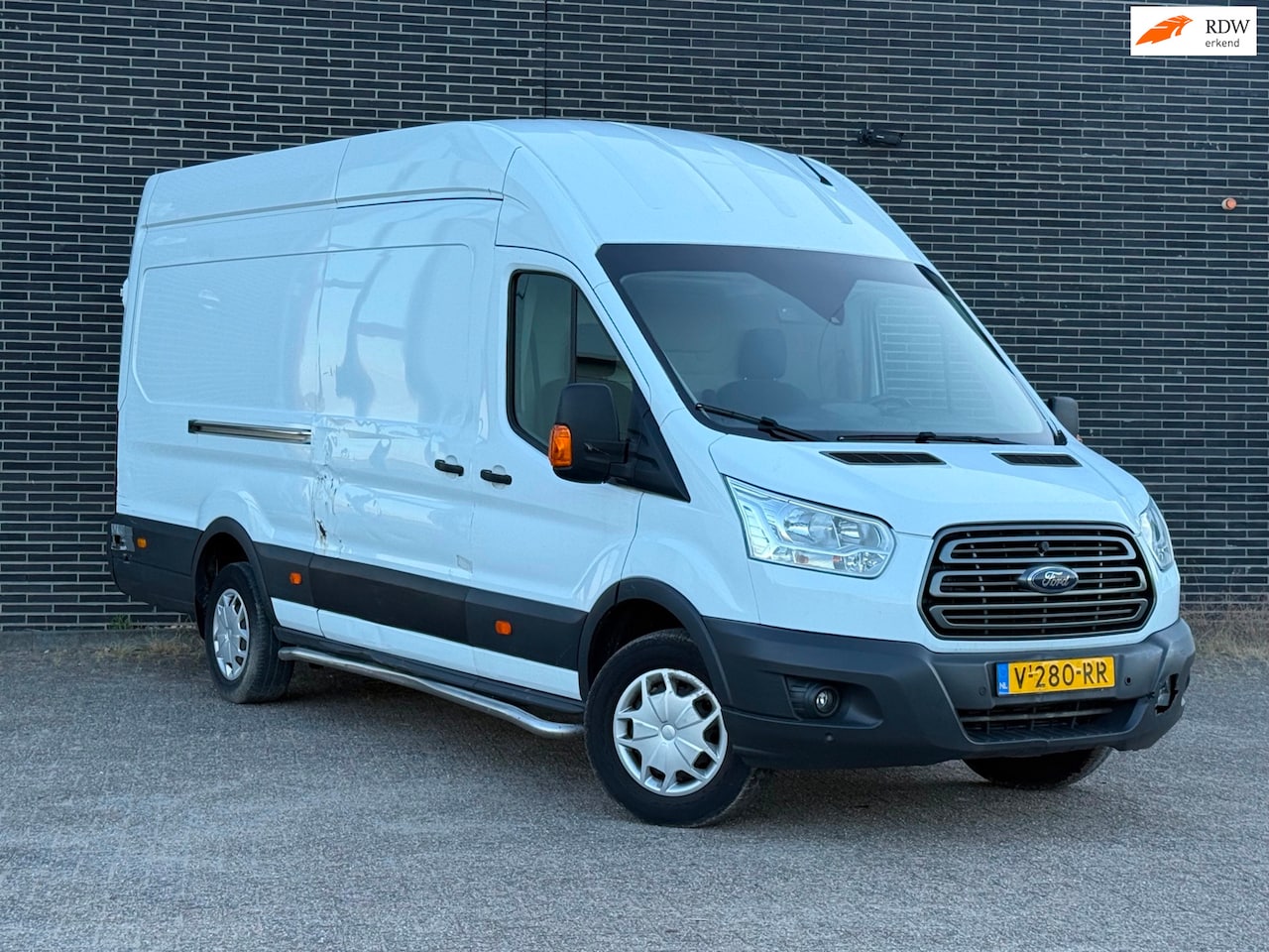 Ford Transit - 350 2.0 TDCI L4H3 Trend Euro 6, Airco, APK! - AutoWereld.nl