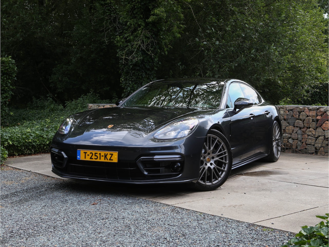 Porsche Panamera - 4 E-Hybrid Platinum Edition - AutoWereld.nl