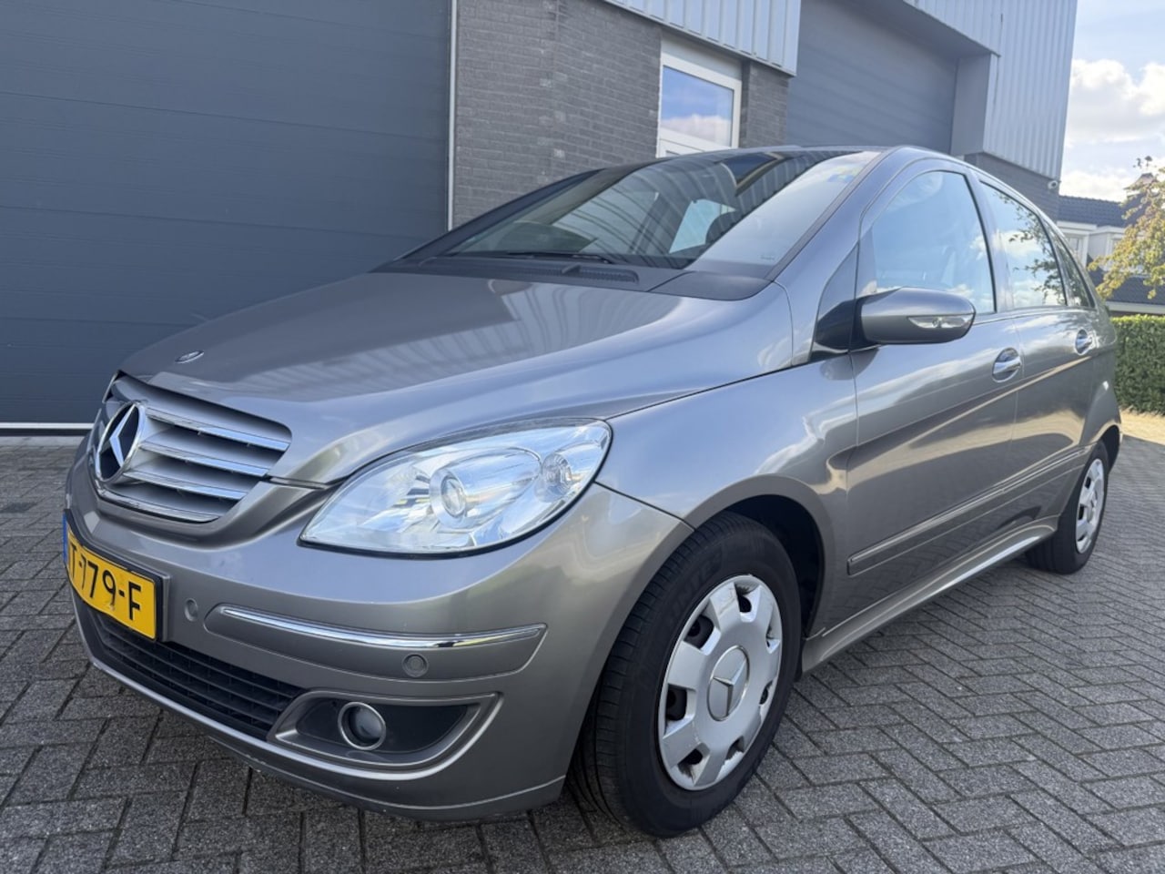 Mercedes-Benz B-klasse - 150 met nieuwe motor 140dkm grote beurt zie fotos - AutoWereld.nl