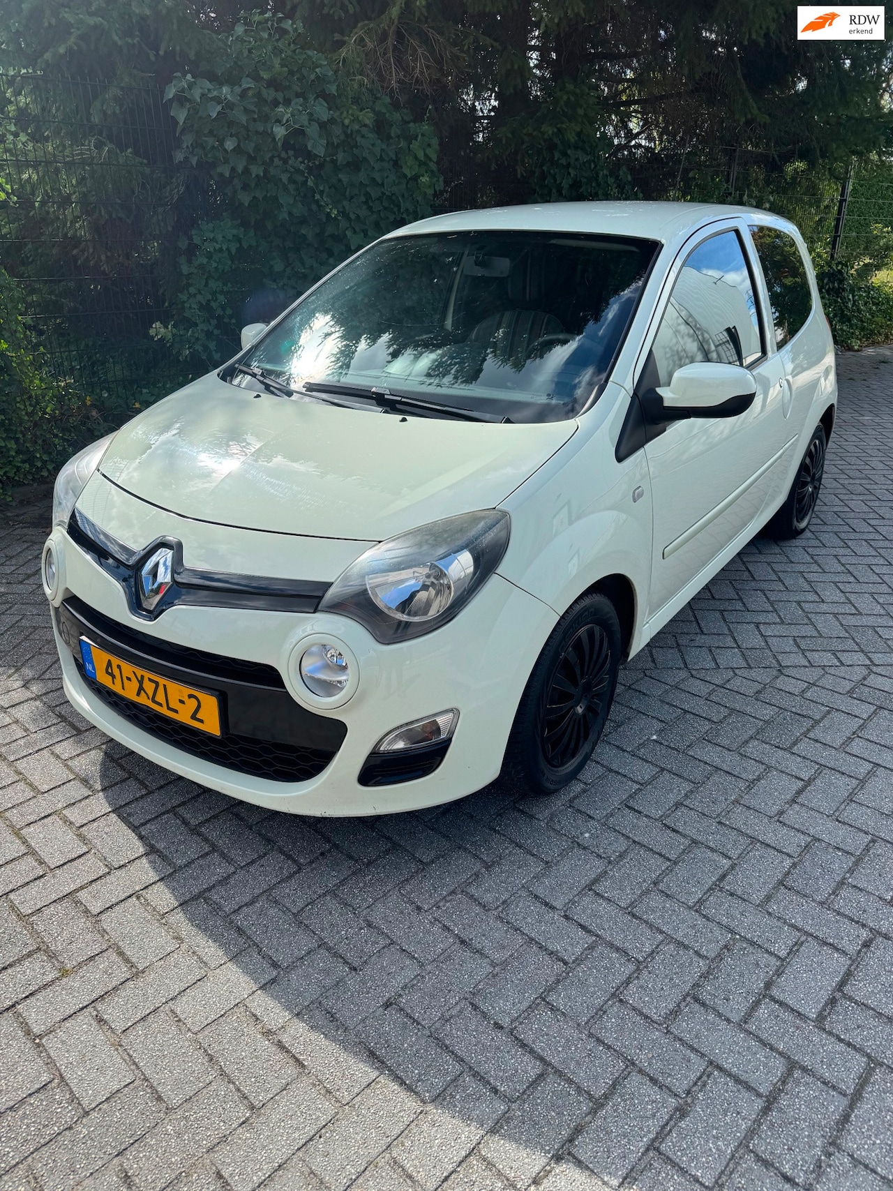 Renault Twingo - 1.2-16V Collection 1.2 16V Collection - AutoWereld.nl