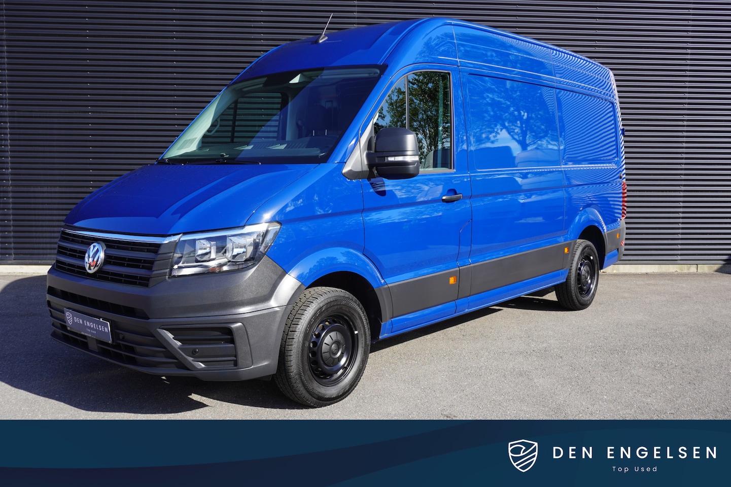 Volkswagen Crafter - 140pk L3H3/L2H2 Apple Carplay Trekhaak Parkeersensoren Cruise control 3-Zits Stoelverwarmi - AutoWereld.nl