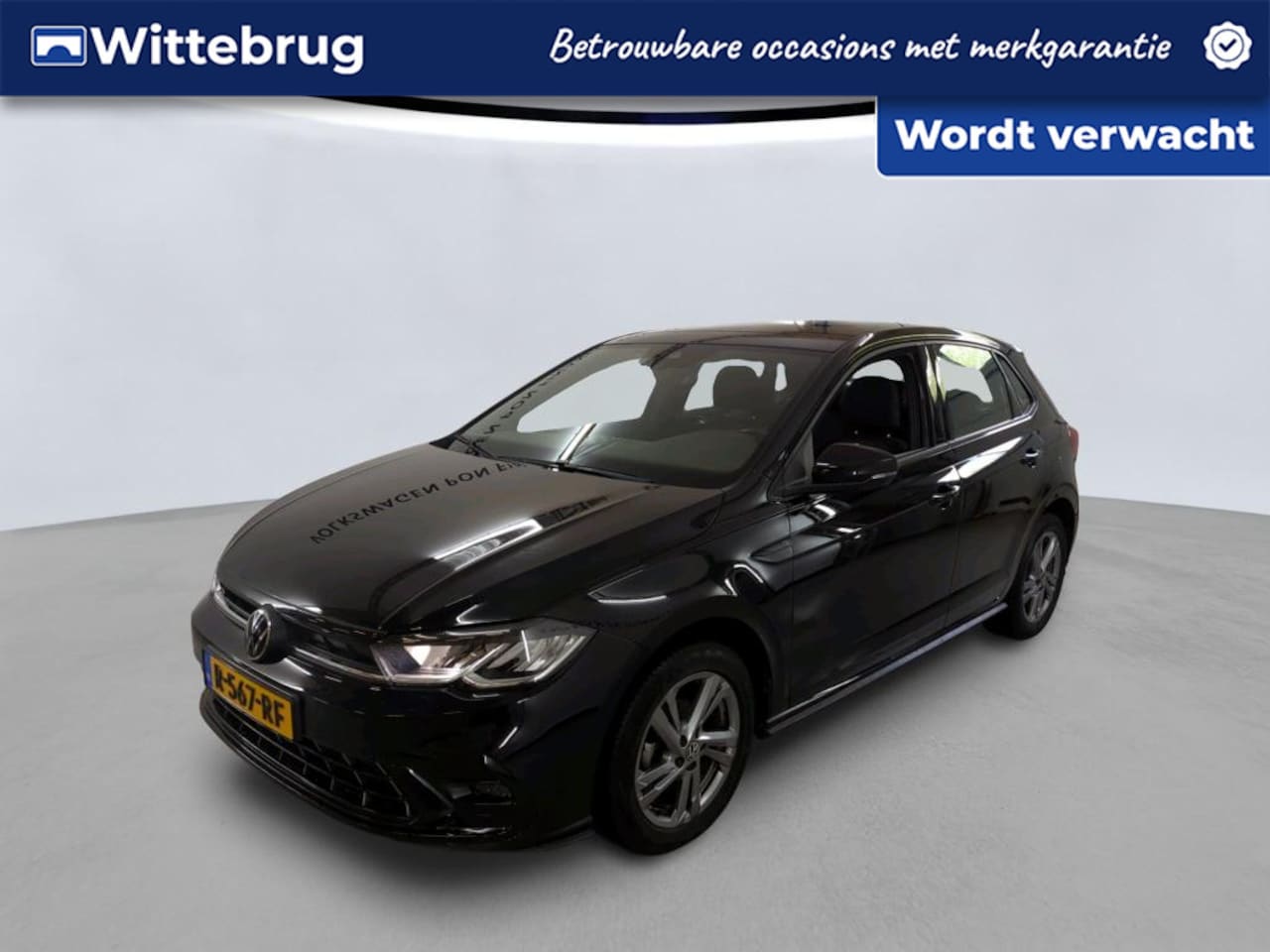 Volkswagen Polo - 1.0 TSI 95pk R-Line DSG Automaat / Panorama dak / Navigatie by APP / LM 16 inch / Parkeers - AutoWereld.nl