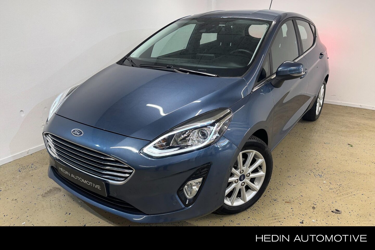 Ford Fiesta - 1.0 EcoBoost Titanium Navigatie | Voorruitverwarming - AutoWereld.nl