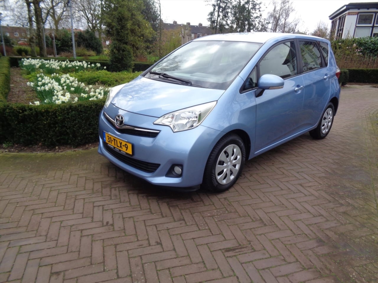 Toyota Verso S - 1.3 VVT-i 99pk CVT Dynamic bij Toyota specialist ! - AutoWereld.nl