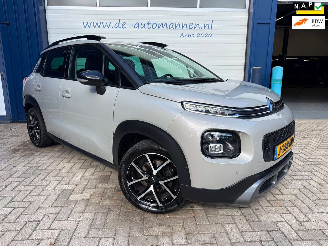 Citroën C3 Aircross - 1.2 PureTech S&S 110pk Shine / ECC / CRUISE / NAVI / TREKHAAK / ALL SEASON - AutoWereld.nl
