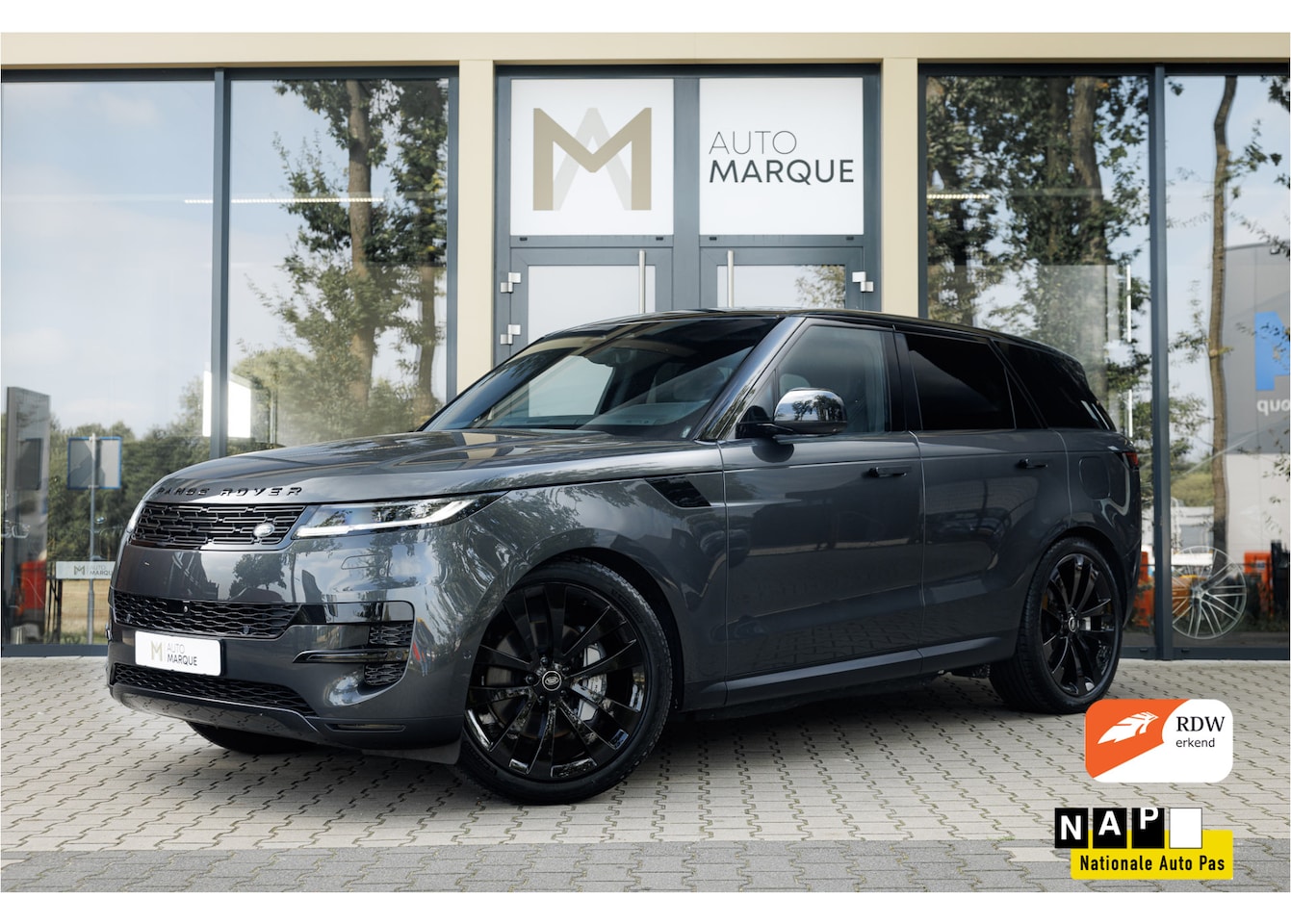 Land Rover Range Rover Sport - 3.0 P460e SE PHEV 23" LM Velgen | Luchtvering | Meridian Sound | 360 Graden Camera | 1e Ei - AutoWereld.nl