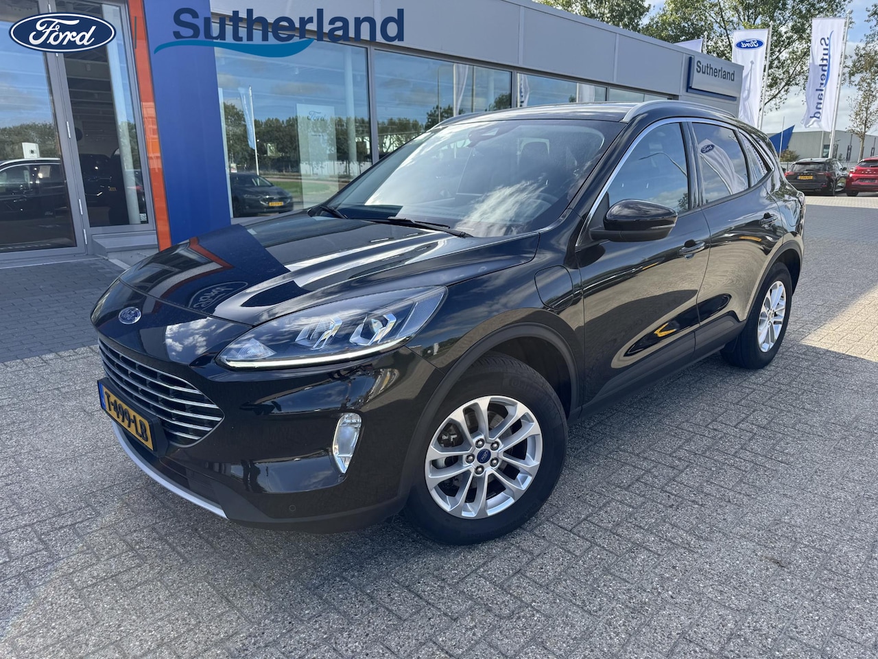 Ford Kuga - 2.5 PHEV Titanium 225pk | Trekhaak met afneembare Kogel | Winter Pack | Origineel NL met N - AutoWereld.nl