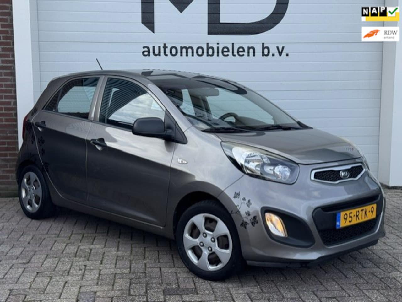 Kia Picanto - 1.0 CVVT - Nieuwe APK -2e eigenaar - 5 deurs-NAP - Zeer nette auto ! - AutoWereld.nl