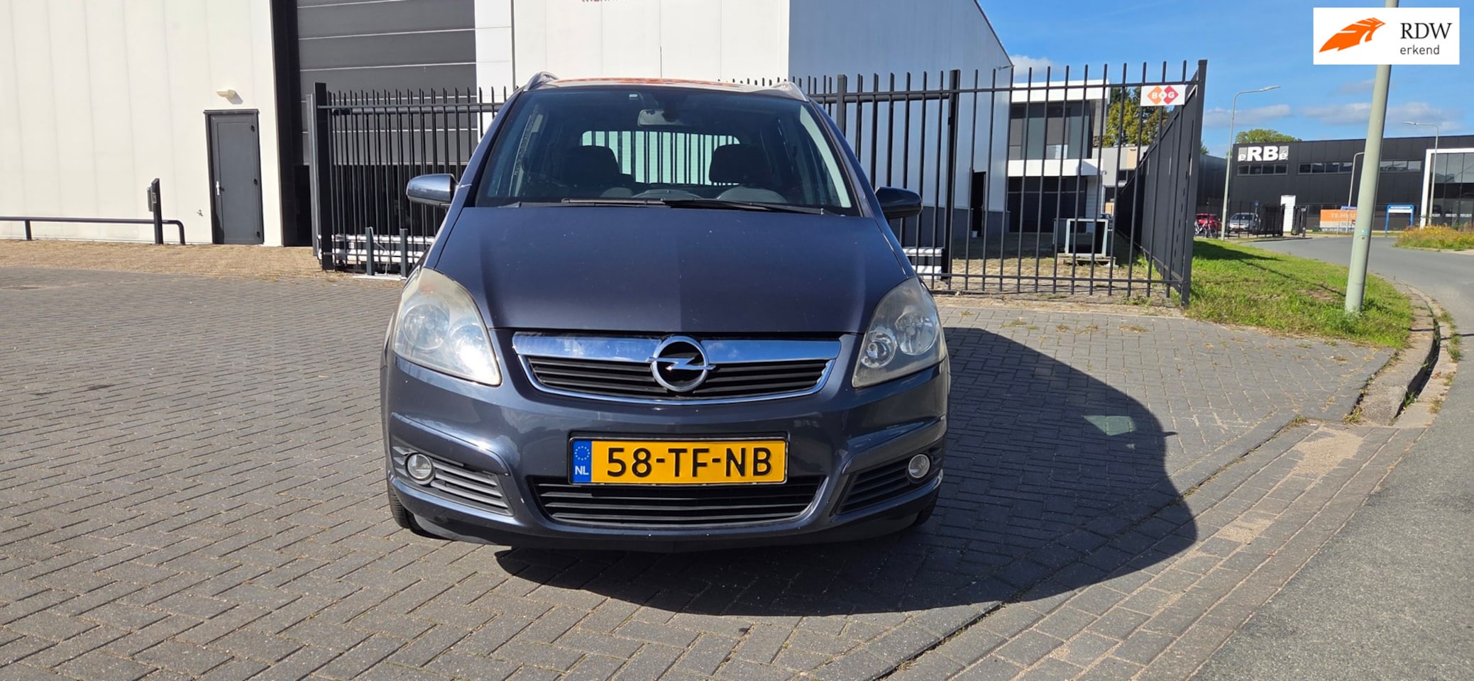 Opel Zafira - 1.8 Executive 1.8 Executive - AutoWereld.nl