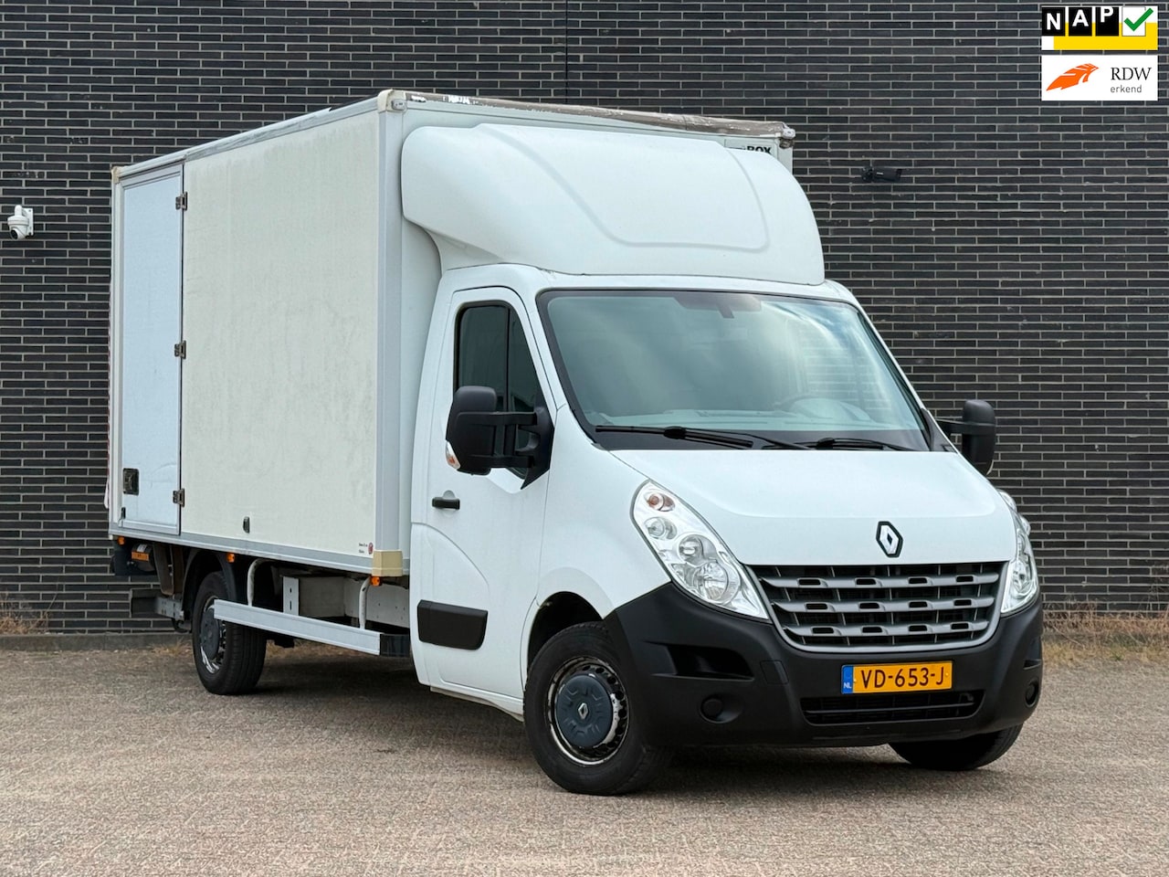 Renault Master - T35 2.3 dCi L3H2 Eco Airco, DHollandia, Bakwagen! - AutoWereld.nl