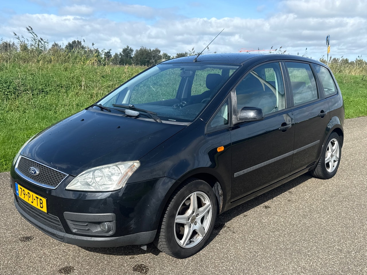 Ford Focus C-Max - 1.8-16V Trend zeer leuke auto ! incl NW APK CRUISE AIRCO - AutoWereld.nl