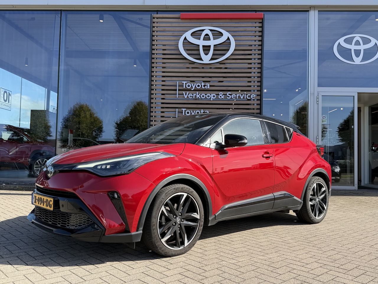 Toyota C-HR - 2.0 Hybrid GR-Sport Automaat 184pk | Trekhaak | JBL-audio | Dodehoekdetectie | - AutoWereld.nl
